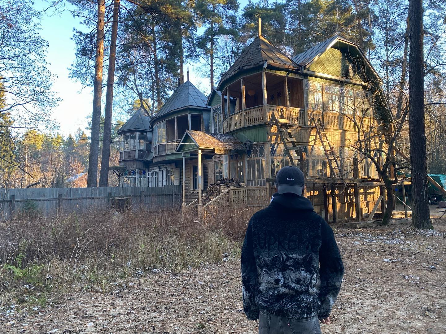 Кирилл Серебренников «Лимонов»