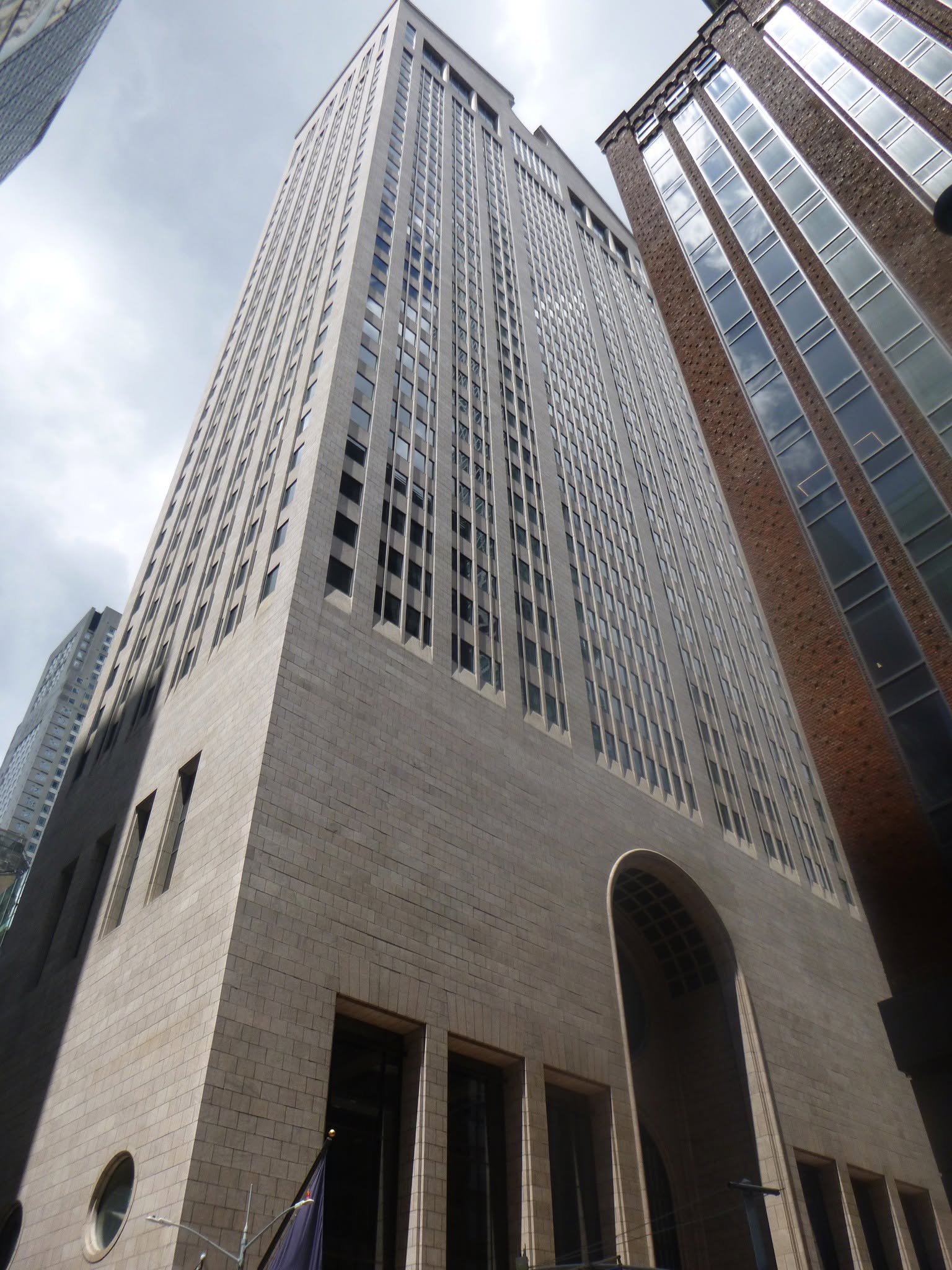 551 Madison Avenue
