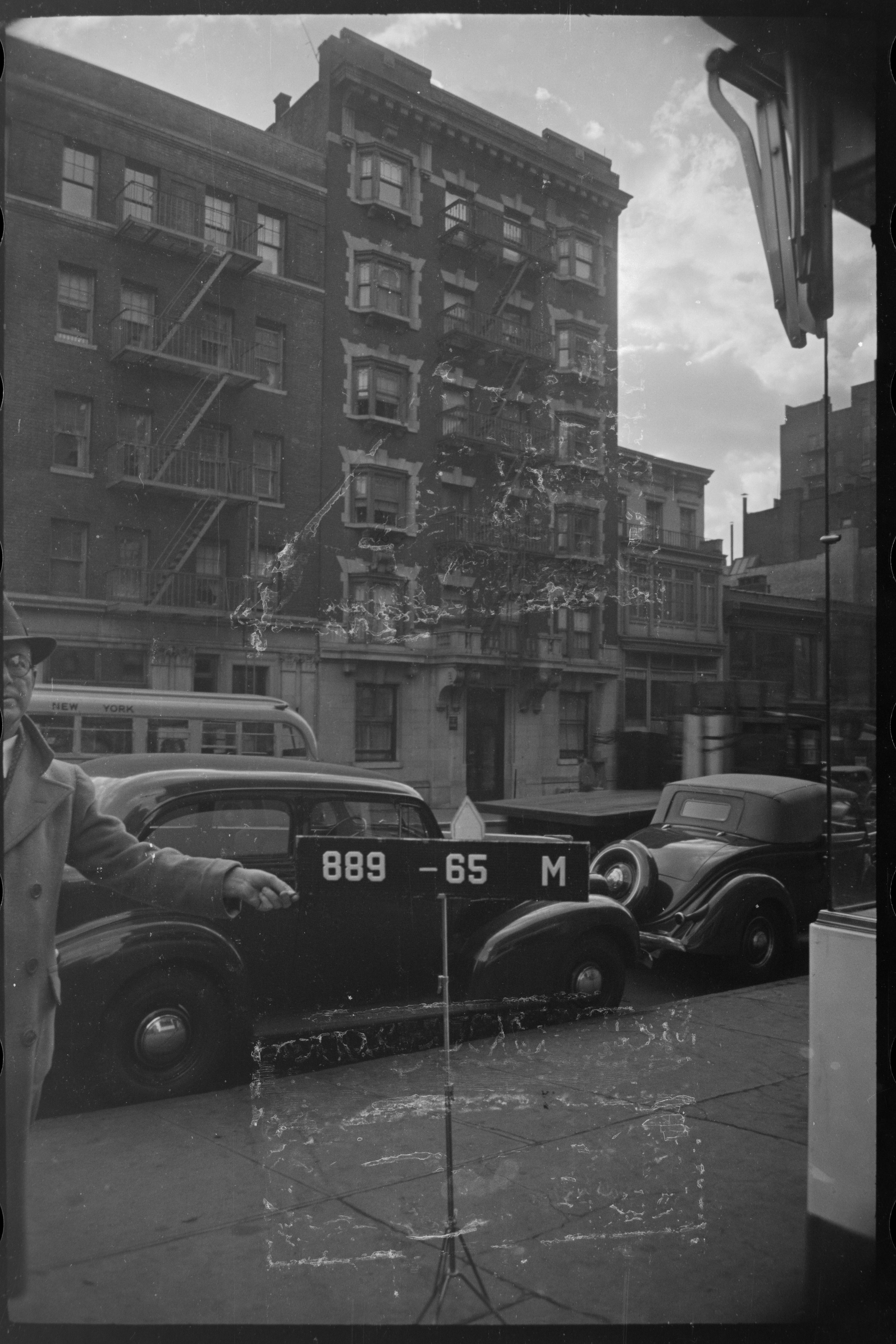 231–233 Lexington Avenue