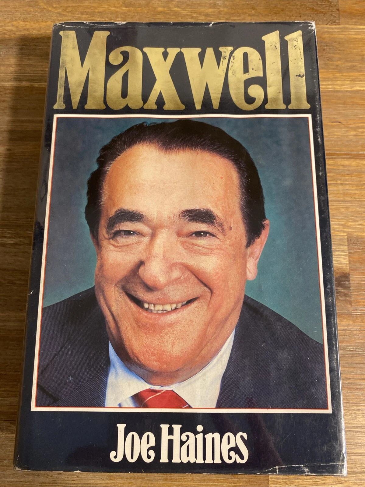 «Maxwell»